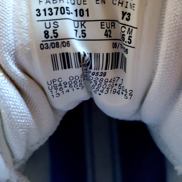 Nike Air Max 180 Basketball Shoes (size 8.5) - Picture 2 of 2